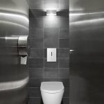 Touch free electronic flush valve for water closet - Noble 3032 P on_site - Automatic Flush Valve
