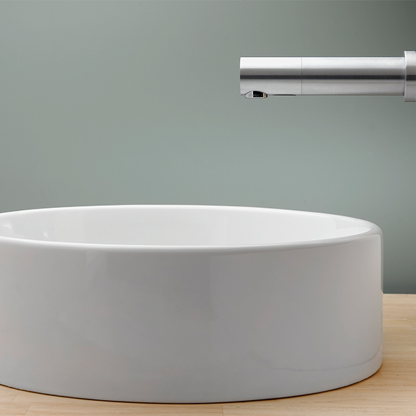 Touch-free wall-mounted electronic faucet - Tubular