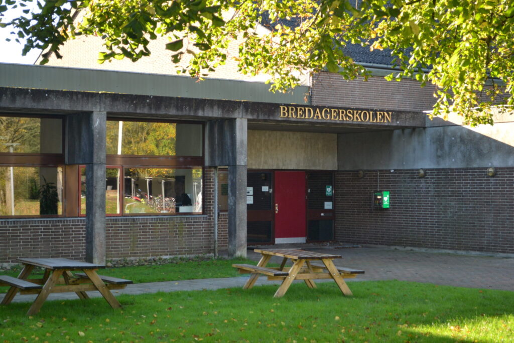 Green Renovations at a Danish School Bathroom
