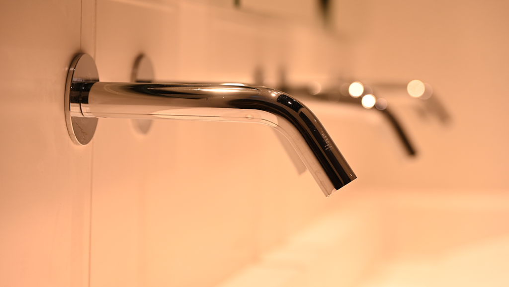 image002 | 3 Myths About Touchless Faucets (and the Truth)